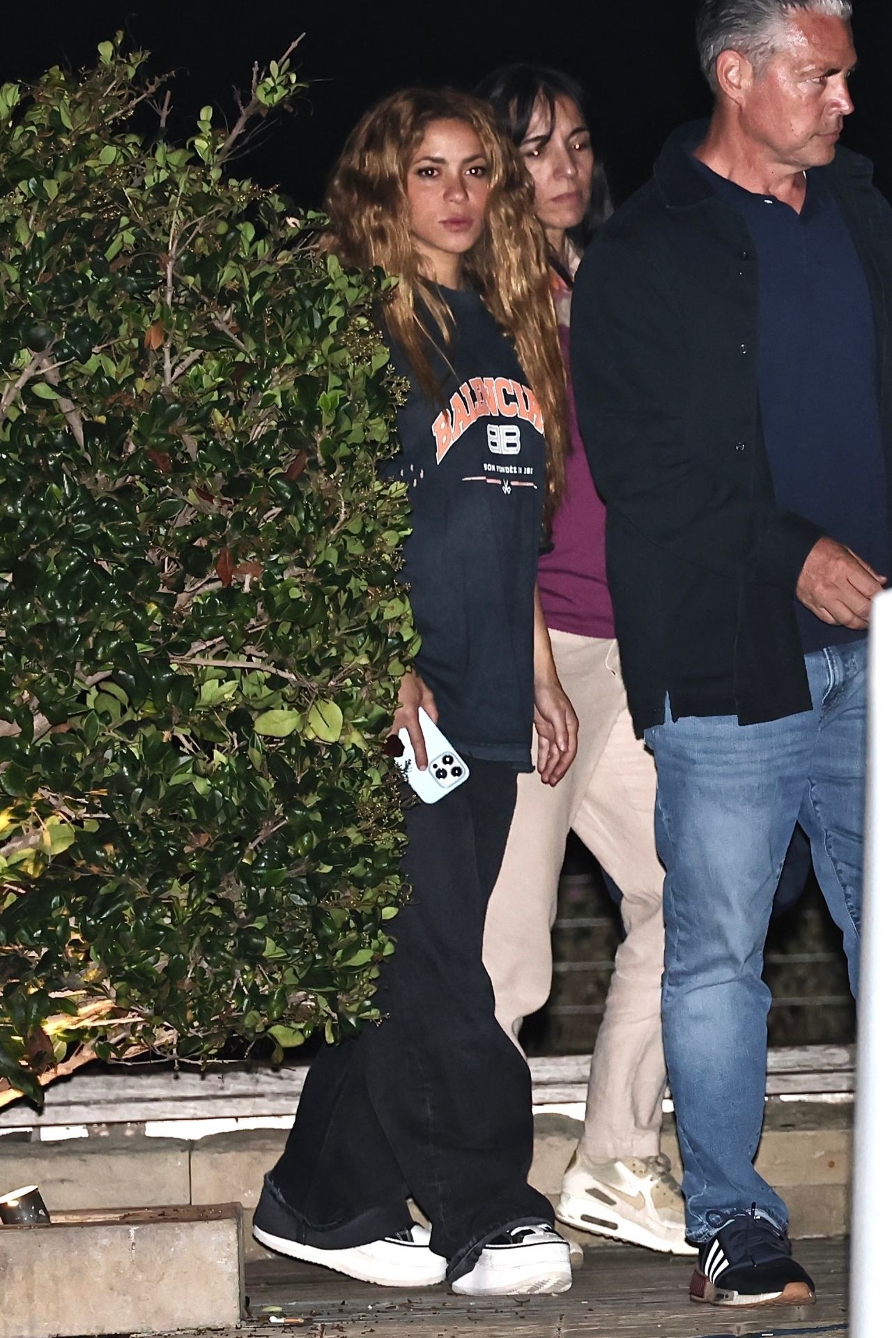 Shakira at Nobu in Malibu 08/12/2023 • CelebMafia