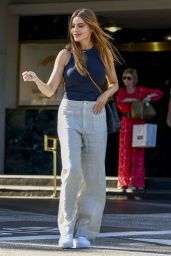 Sofia Vergara and Her Sister Claudia at Saks Fifth Avenue in Los Angeles 08/27/2023