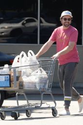 Stassi Schroeder and Husband Beau Clark at Grocery Store in Los Angeles