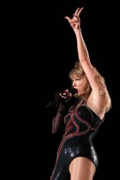 Taylor Swift - The Eras Tour in Mexico City 08/24/2023