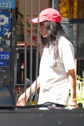 Zoe Kravitz - Out in New York 08/23/2023
