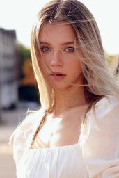 Angelina Polikarpova - Photo Shoot September 2023