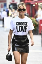 Ashley Roberts - Out in London 09/11/2023