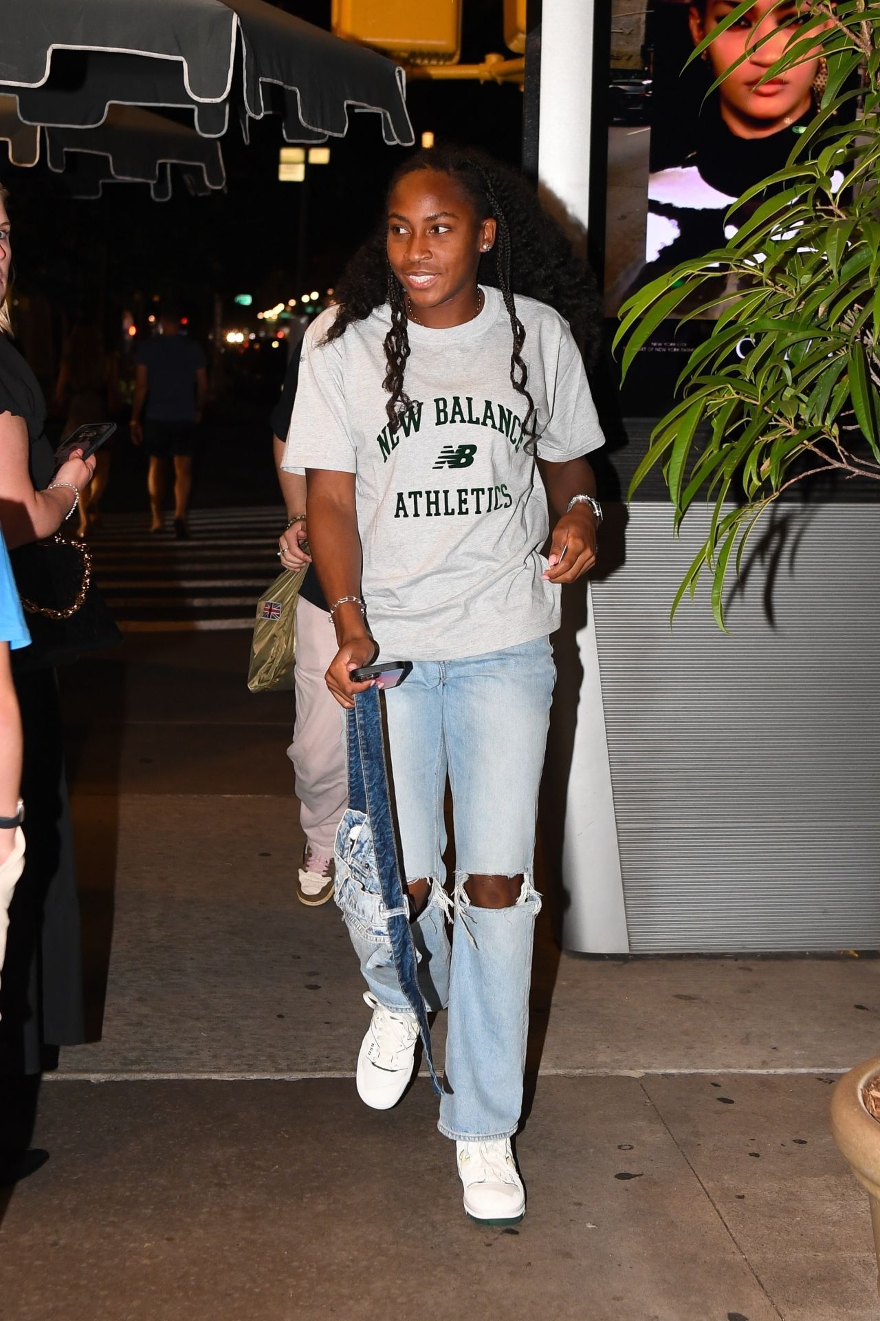 Coco Gauff at Smith & Wollensky Steak House in Manhattan 09/04/2023