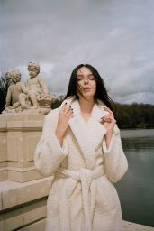 Deva Cassel - Sisley Fall-Winter 2023 Campaign (more photos)