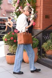 Elsa Hosk - Arrives at Hôtel Barrière Le Fouquet