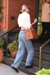 Elsa Hosk - Arrives at Hôtel Barrière Le Fouquet