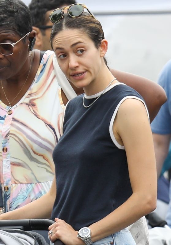 Emmy Rossum at Brentwood Farmers Market 09/03/2023