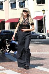 Heidi Klum - Arrives at AGT Set in Los Angeles 09/26/2023