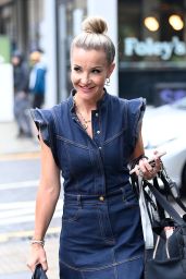 Helen Skelton - Out in Manchester 09/12/2023