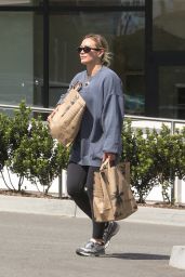 Hilary Duff - Shopping at Erewhon Market in Los Angeles 09/11/2023