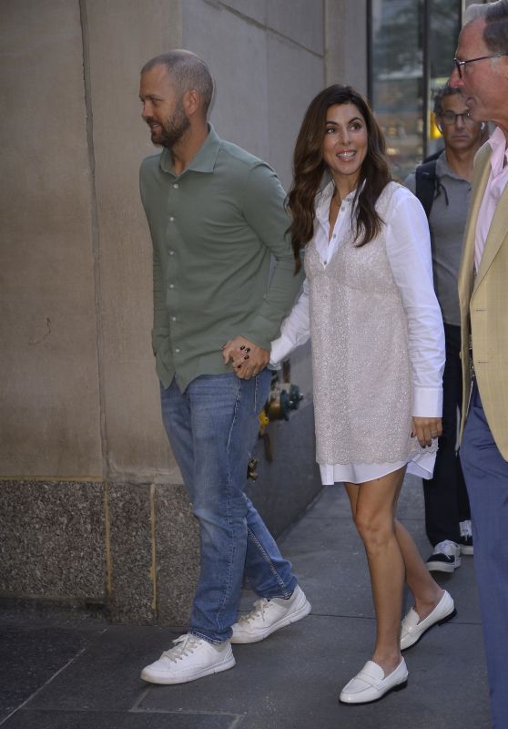 Jamie-Lynn Sigler - Arriving at the Today Show in New York 09/20/2023