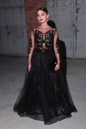 Jenna Coleman – Giorgio Armani “One Night In Venice” Photocall in Venice 09/02/2023 (more photos)