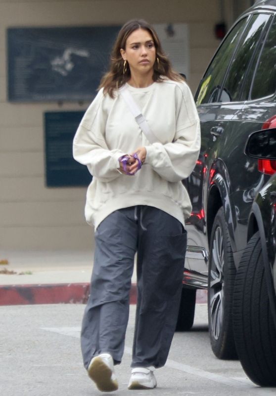 Jessica Alba in Casual Outfit in Los Angeles 09/25/2023