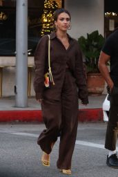 Jessica Alba - Out in Beverly Hills 08/31/2023