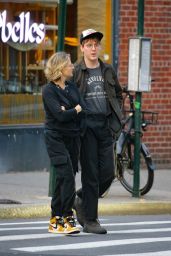 Jodie Foster With Her Son Kit in New York 09/23/2023