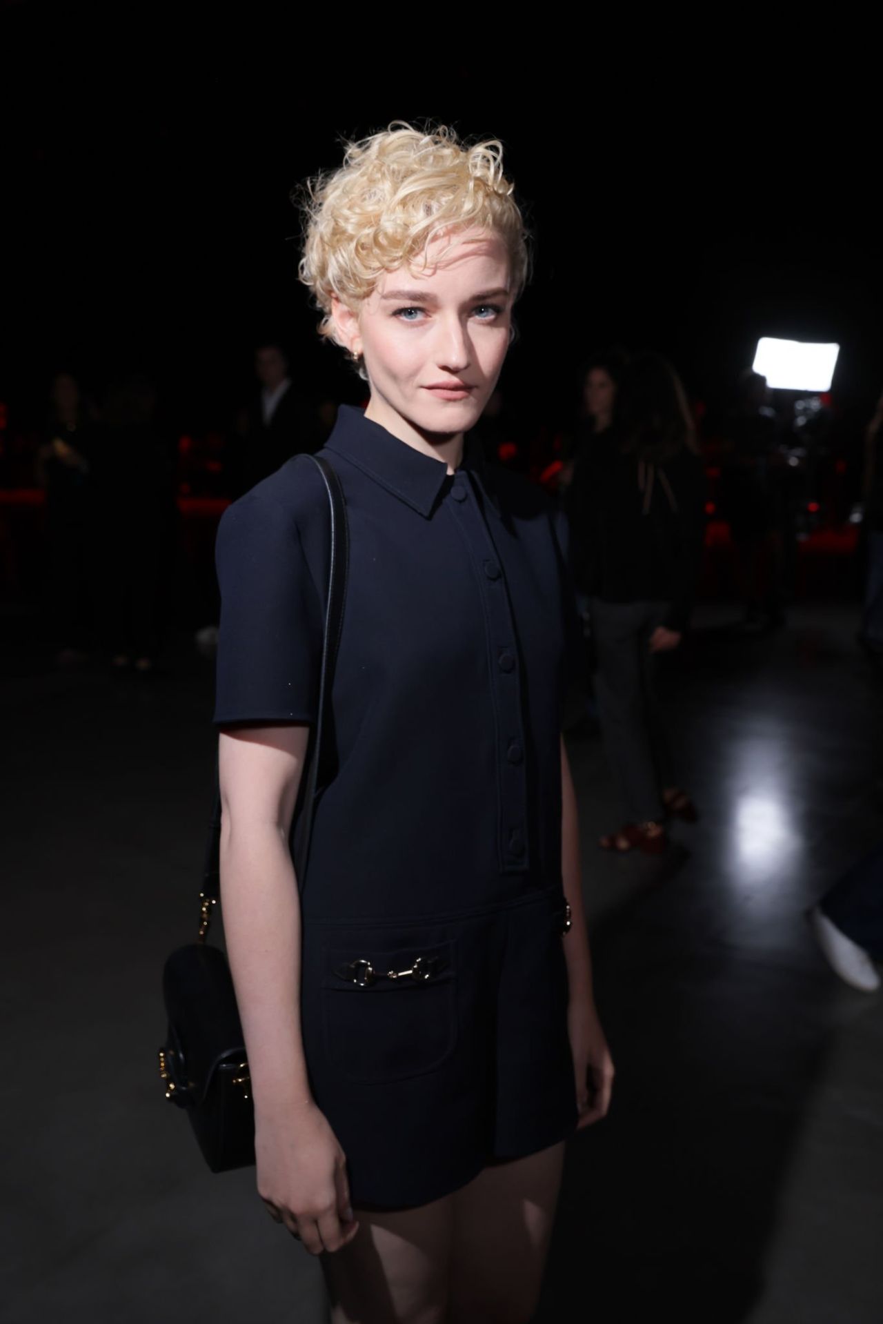 Julia Garner – Gucci Ancora Fashion Show Fashion in Milan 09/22/2023