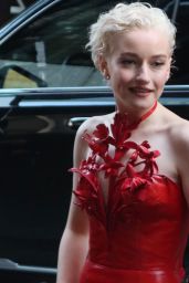 Julia Garner in New York 09/13/2023