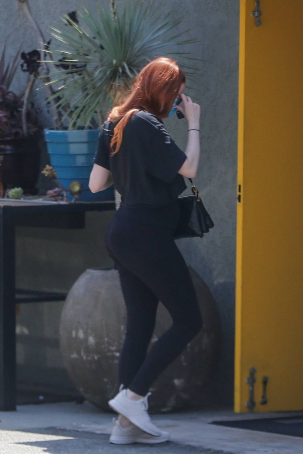 Karen Gillan goes make-up free as she hits the gym in see-through leggings