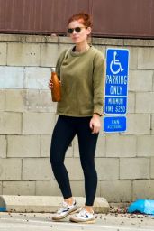 Kate Mara in Skintight Leggings in Los Feliz 09/11/2023