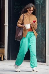 Katie Holmes - Out For Lunch in New York 09/19/2023