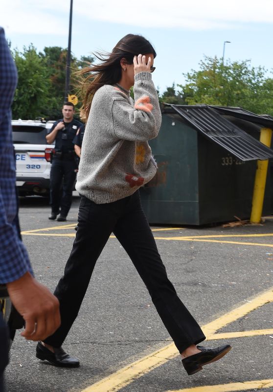 Kendall Jenner - Arrives for an Event in New York 09/15/2023