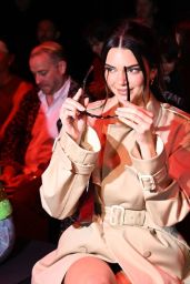 Kendall Jenner – Gucci Ancora Fashion Show Fashion in Milan 09/22/2023 ...