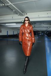Kendall Jenner in Bottega Venetta - Leaving a Fitting in Paris 09/27/2023