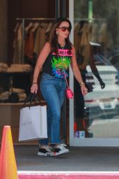 Kyle Richards Street Style - Shopping in Beverly Hills 08/31/2023