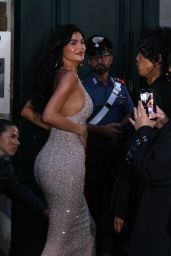 Kylie Jenner Arriving at Schiaparelli Show at Paris Fashion Week 09/28/2023