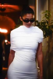 Kylie Jenner Arriving at Siena Paris in Paris 09/26/2023