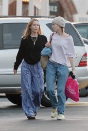 Leslie Mann - Out in Los Angeles 09/14/2023