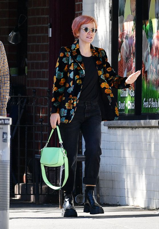 Lily Allen - Shopping in New York 09/17/2023