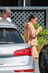 Mila Kunis and Ashton Kutcher - Out in Los Angeles 09/07/2023