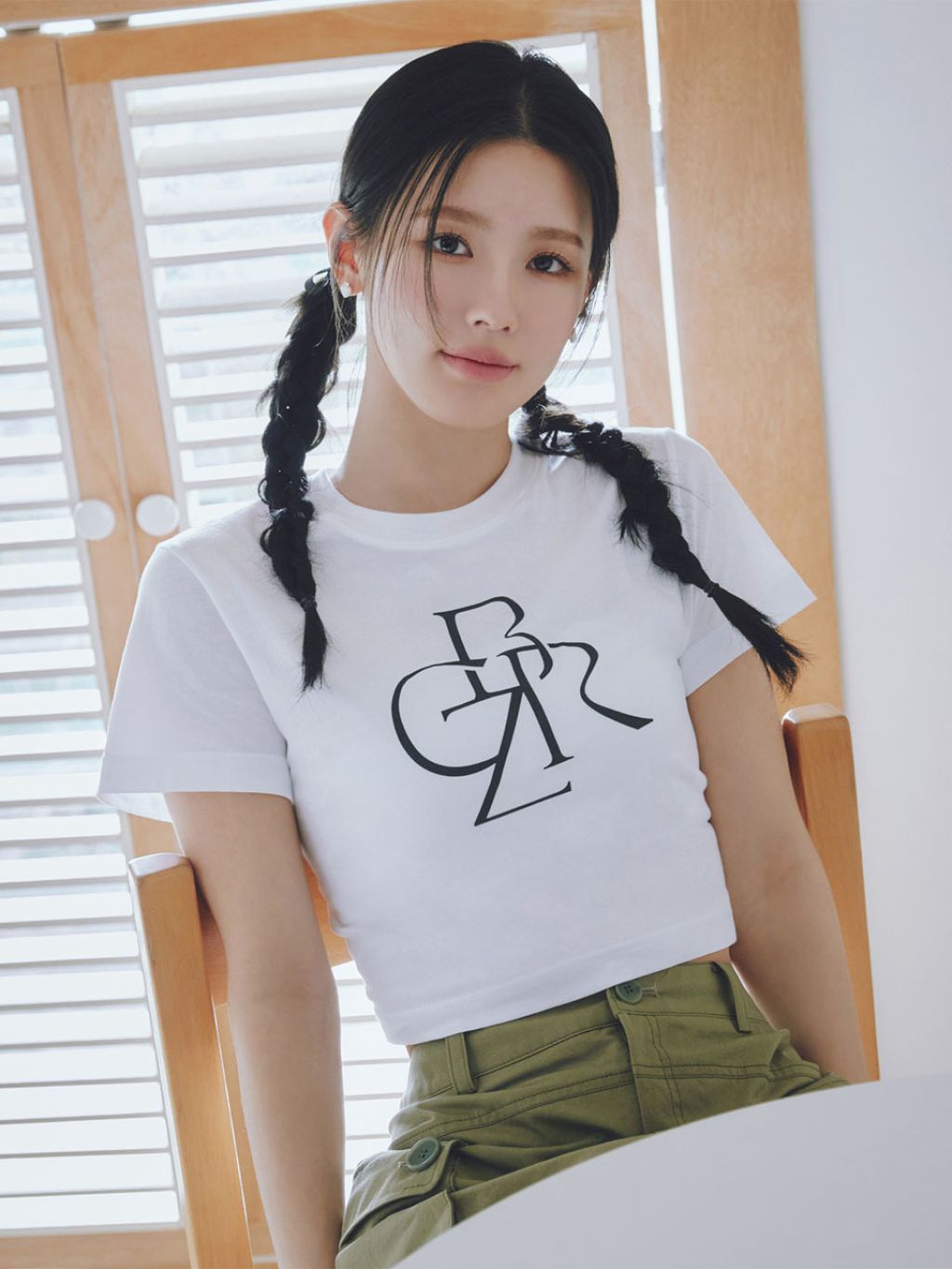 Miyeon ( (G)I-DLE) - Citybreeze Spring/Summer 2023 • CelebMafia