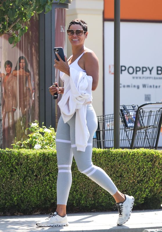 Nicole Murphy in Workout Outfit in Calabasas 09/19/2023