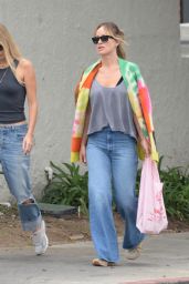 Olivia Wilde in Casual Outfit in Los Angeles 09/02/2023