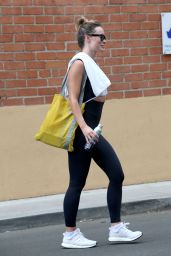 Olivia Wilde in Workout Outfit in Los Angeles 09/05/2023