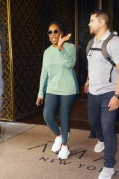 Oprah Winfrey - Out in New York City 09/11/2023