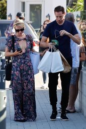 Paris Hilton in a Colorful Dress - Shopping With Husband Carter Reum in Malibu 09/03/2023