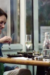 Phoebe Waller-Bridge With Stella McCartney - Having Dinner in London 09/05/2023