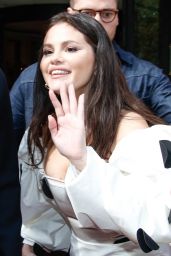 Selena Gomez - Leaving Her Hotel in Paris 09/27/2023