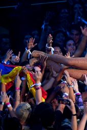 Shakira - Performs at 2023 MTV Video Music Awards in Newark 09/12/2023