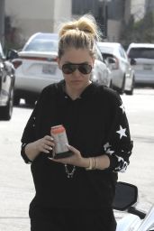 Shanna Moakler - Out in Los Angeles 09/01/2023