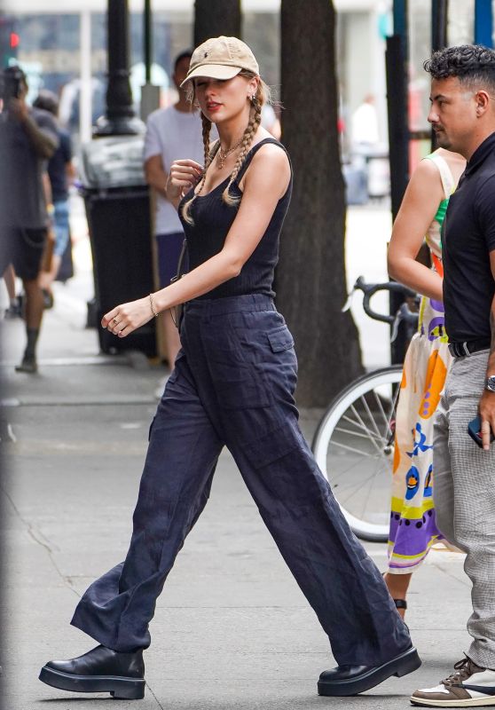 Taylor Swift - Out in New York City 09/05/2023