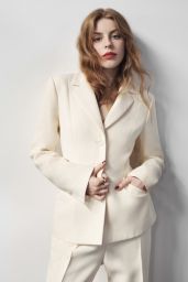 Amelia Gething - HELLO Fashion Monthly November 2023 Issue