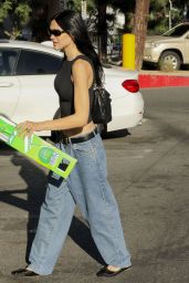 Amelia Hamlin Grocery Shopping at Ralphs in Beverly Hills 10/23/2023