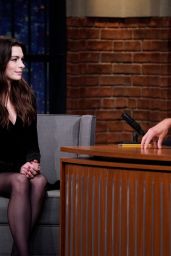 Anne Hathaway - Late Night With Seth Meyers 10/05/2023