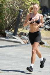Annie Knight on a Jog in Gold Coast 10/22/2023
