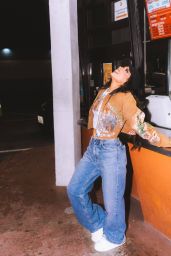 Becky G - Mi Casa, Tu Casa Tour Photo Diary 2023